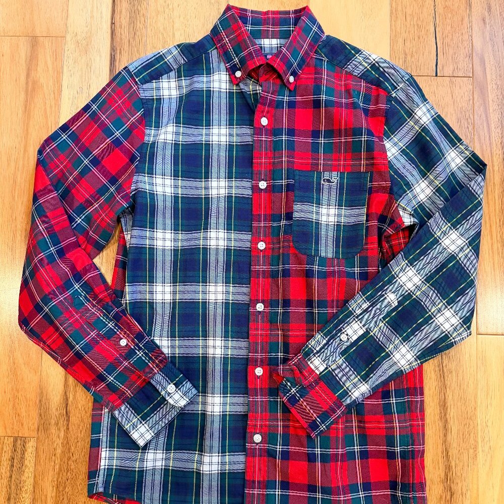 Vineyard Vines Men’s Tucker Shirt XS – Holiday Print